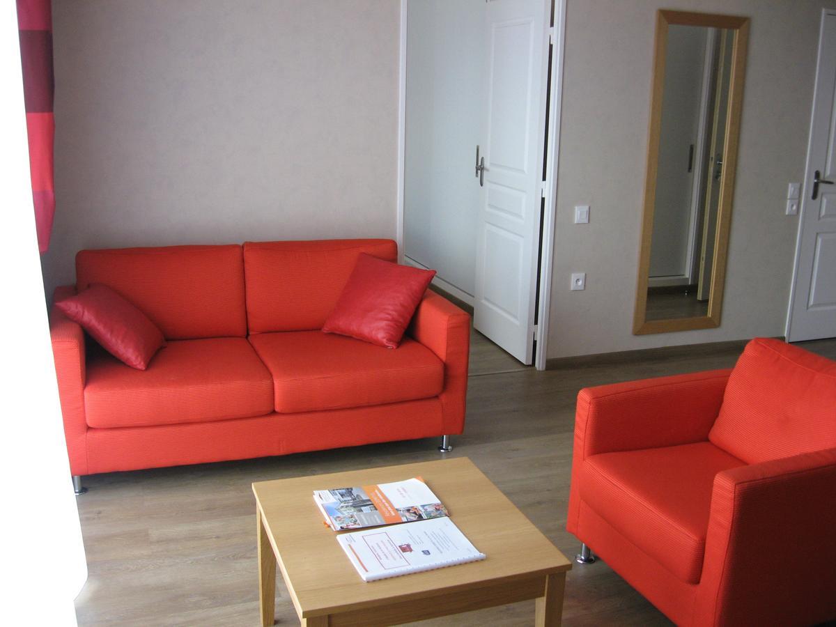 Domitys Le Parc Balsan Aparthotel Châteauroux Eksteriør bilde
